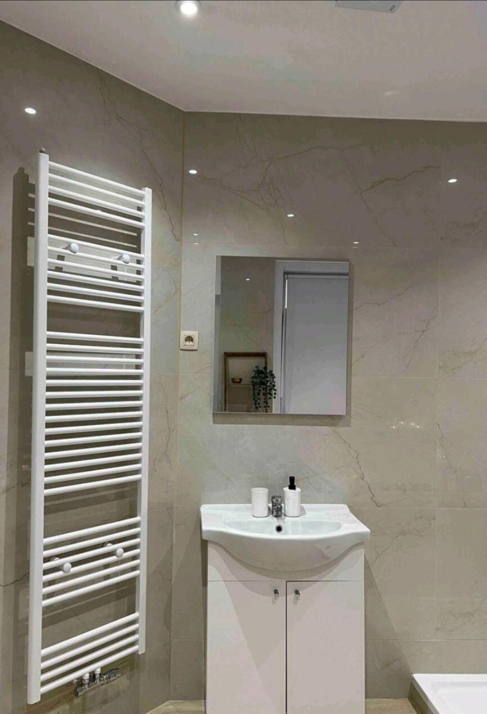 Sublime Calme Cosy & Jacuzzi Lejlighed